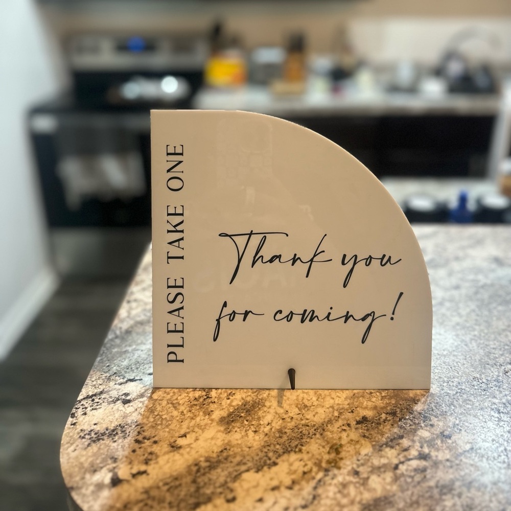 Favor sign for wedding or event - Picture 5 of 5